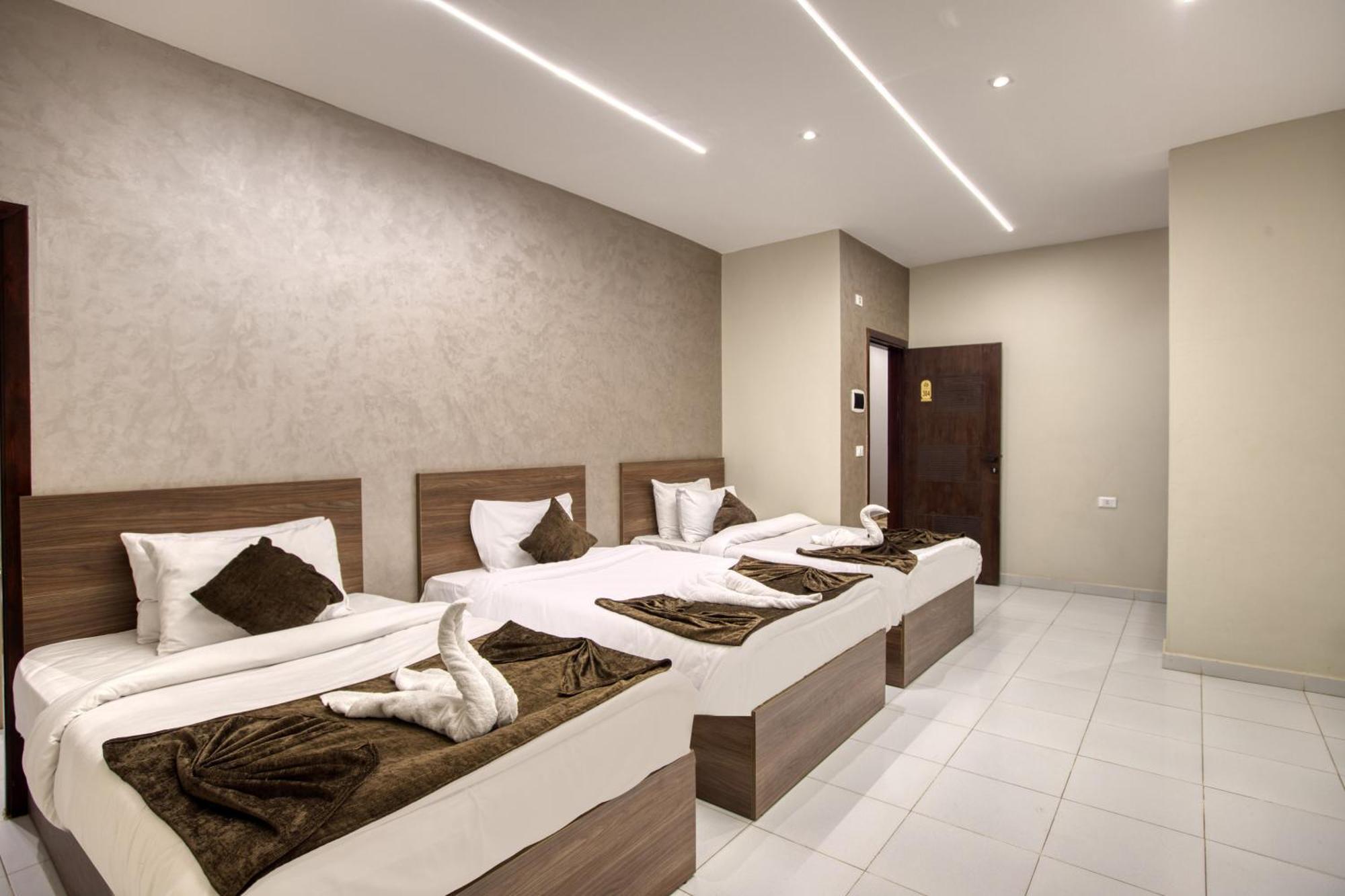 Tree Lounge Pyramids View Inn , Sphinx Giza Kafrat al Jabal Exterior photo