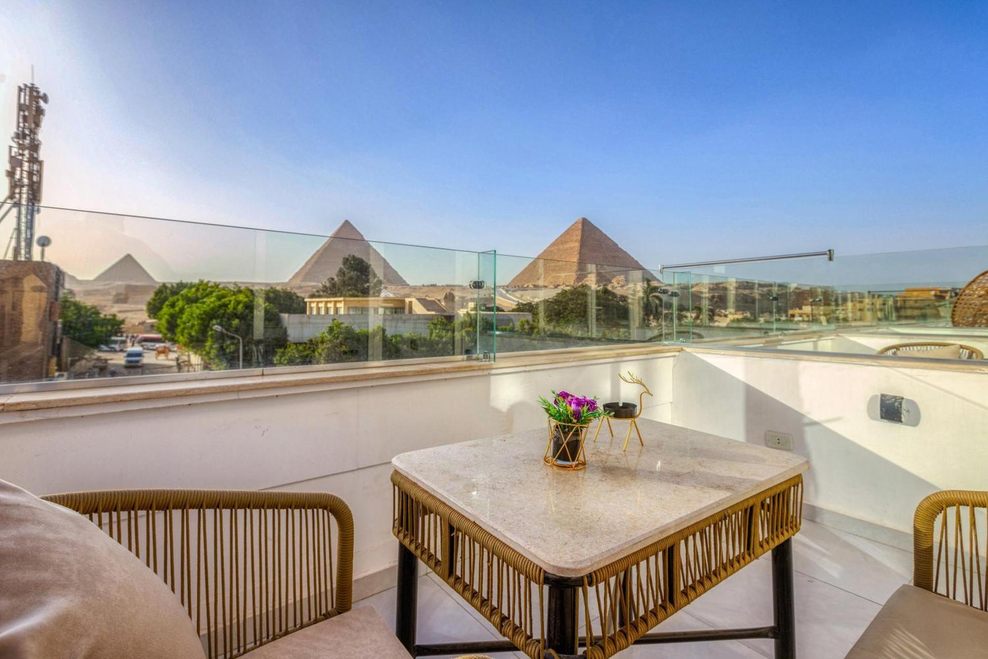 Tree Lounge Pyramids View Inn , Sphinx Giza Kafrat al Jabal Exterior photo